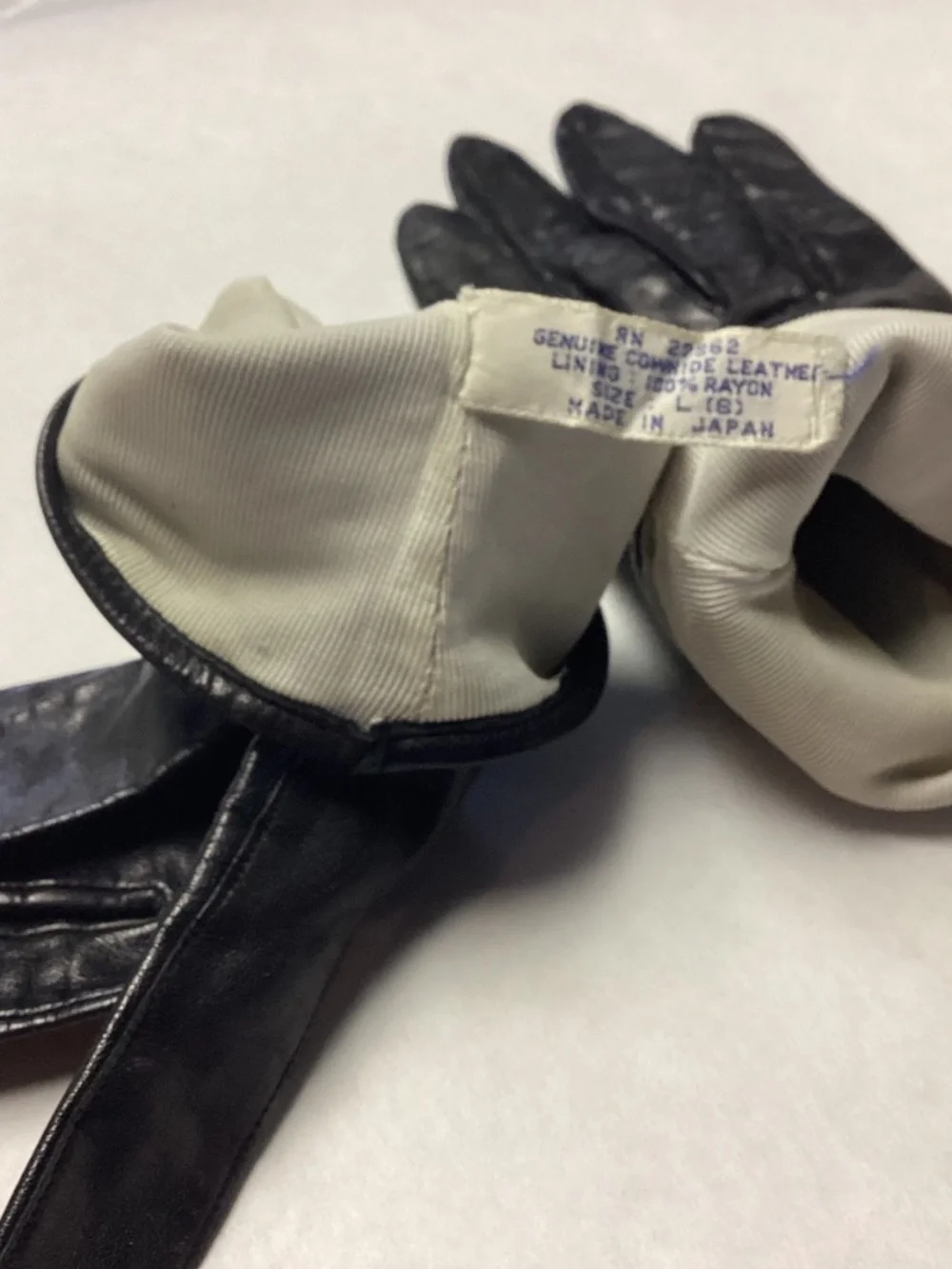Leather gloves size 8 any my